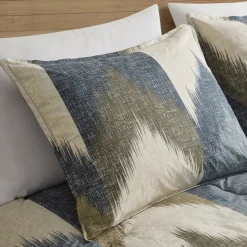 Alpine Comforter Set