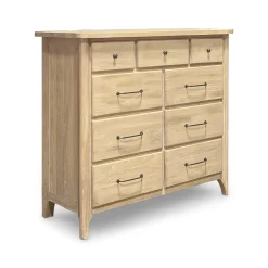 Aria Chest