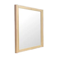 Aria Mirror