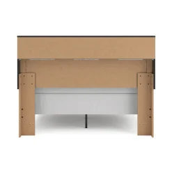 Broachmyn Black Bedroom Group with Mattress & Foundation - Queen