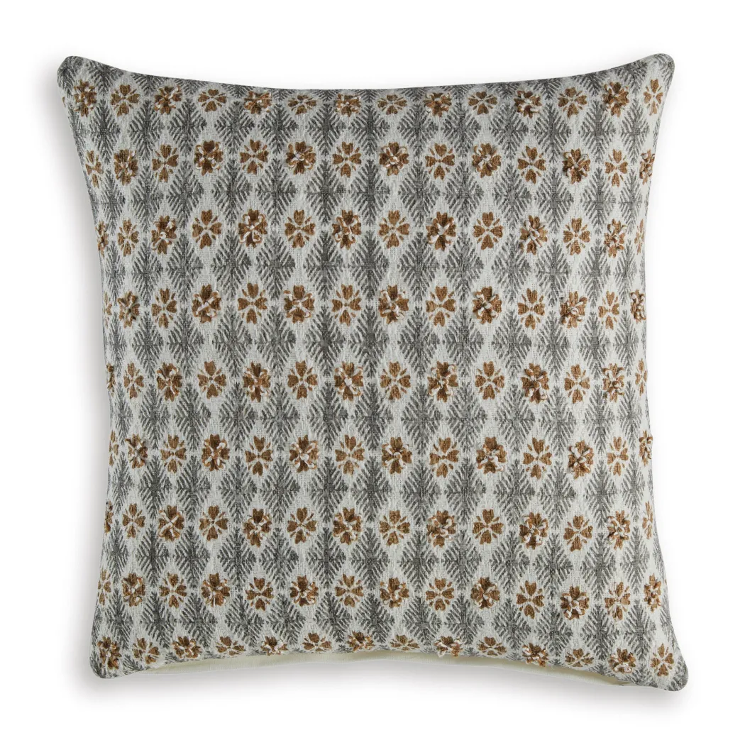 Dainwick Pillow