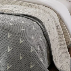 Keystone Coverlet Set