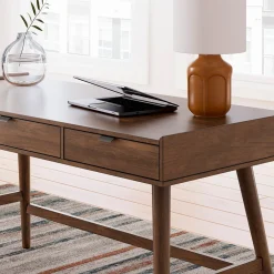 Lyncott Desk