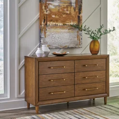 Lyncott Dresser