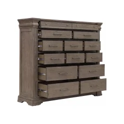 Madison Ridge Master Chest