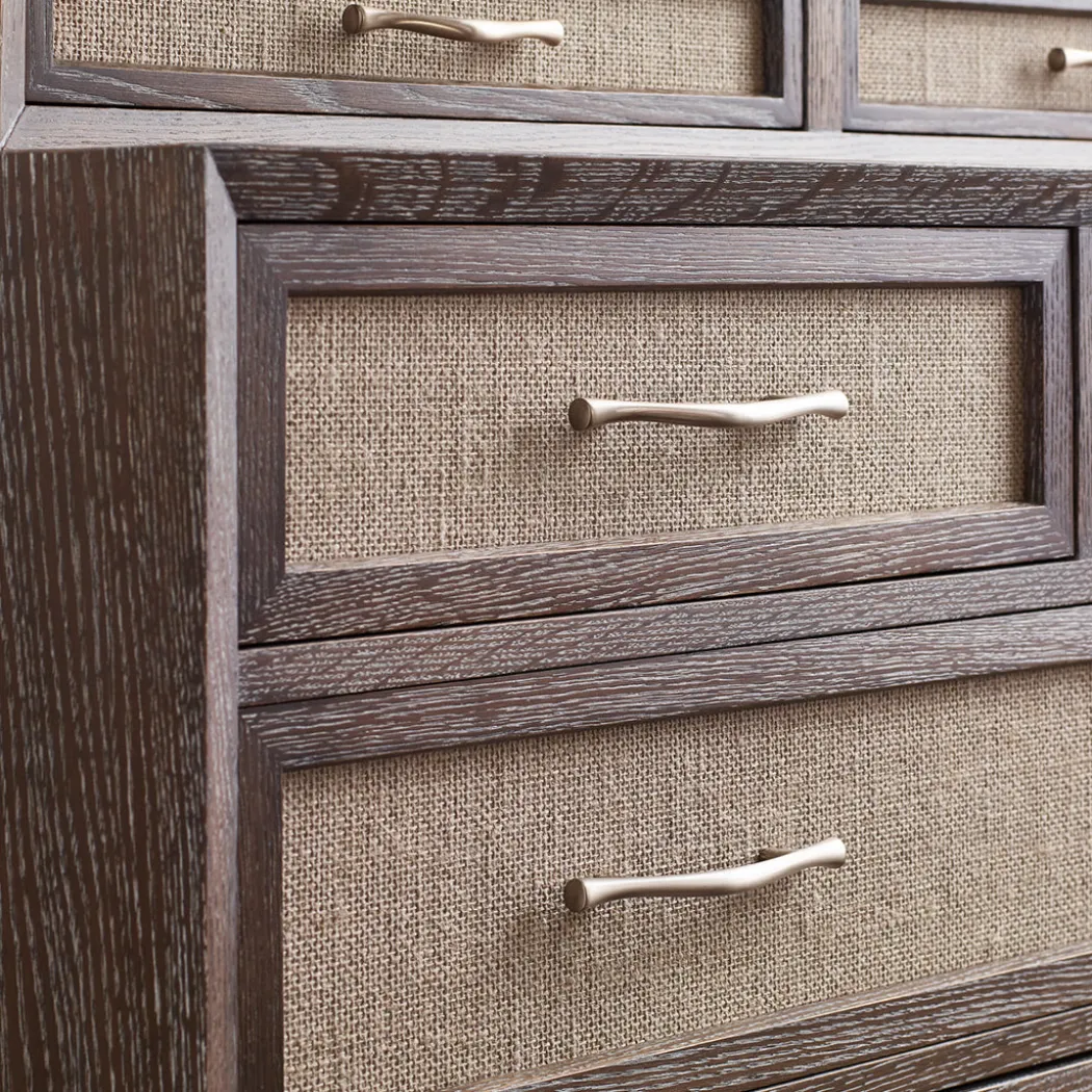 Maidstone Chest with Gallery