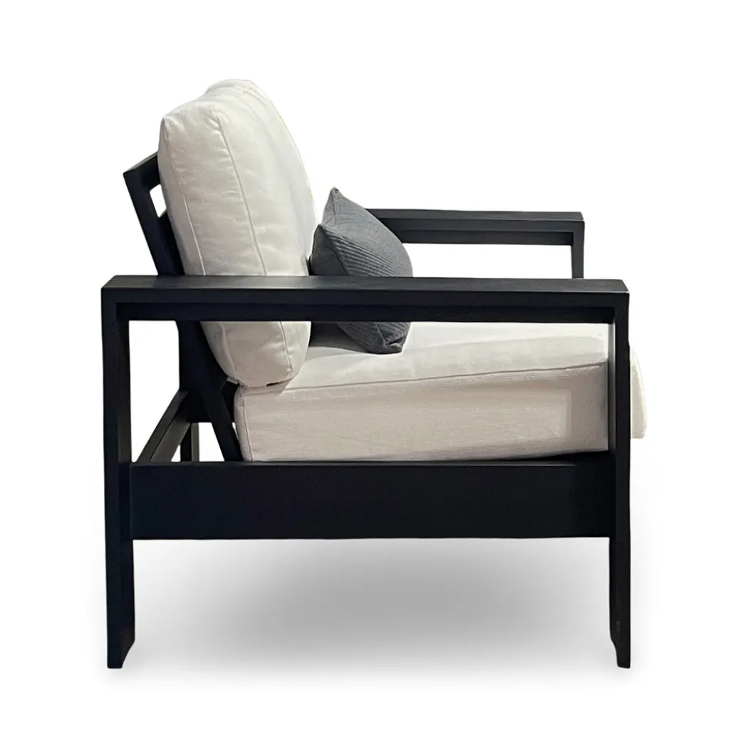 Newport Outdoor Chair