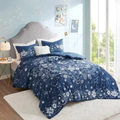 Stella Comforter Set