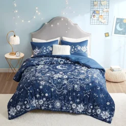 Stella Comforter Set