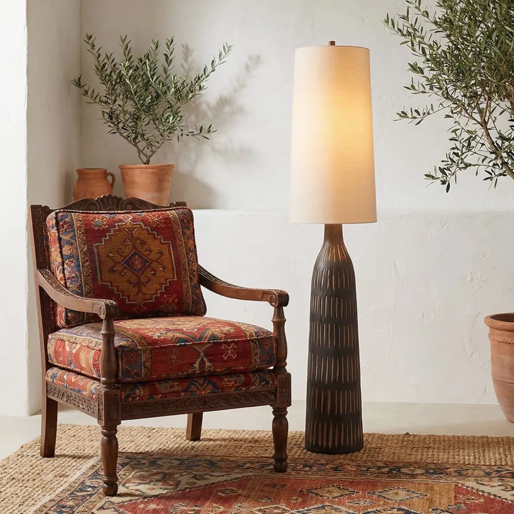 Theta Floor Lamp