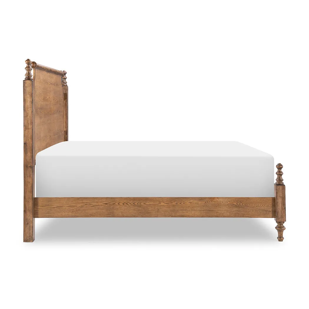 Vintage Market Poster Bed