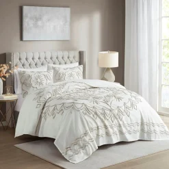 Violette Coverlet Set