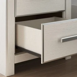 Zuraleus Nightstand